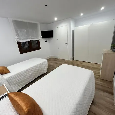 1ª Planta D Juan Robledo En Centro Ciudad, Apartment